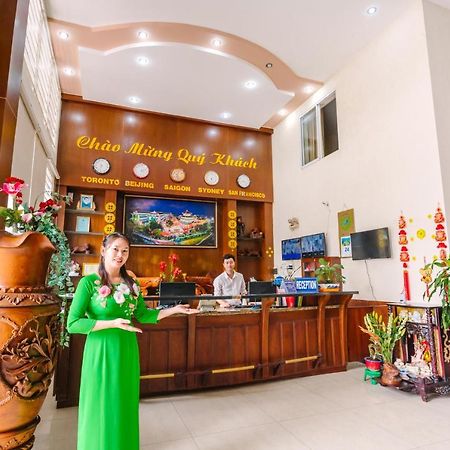 Hoang Duc Hotel Chau Doc Exterior foto