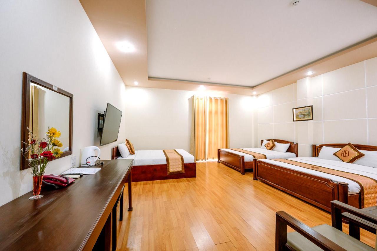 Hoang Duc Hotel Chau Doc Exterior foto