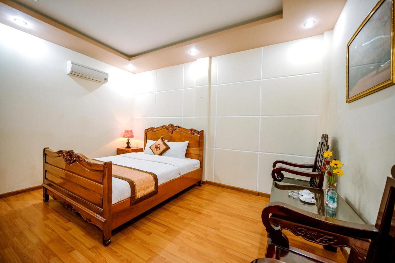 Hoang Duc Hotel Chau Doc Exterior foto