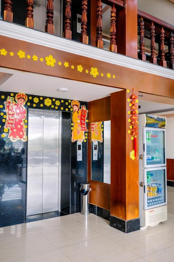 Hoang Duc Hotel Chau Doc Exterior foto